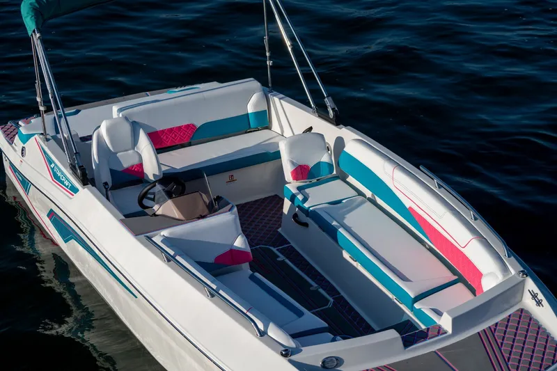 Slide: The Image of Starcraft J17 SS Jet Boat 2026 - 18