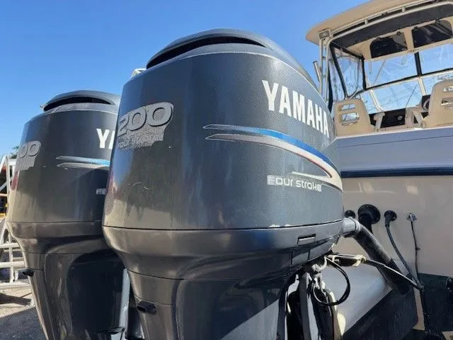 Slide: The Image of Grady-White Gulfstream 232 2007 - 13