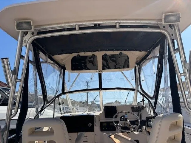 Slide: The Image of Grady-White Gulfstream 232 2007 - 32