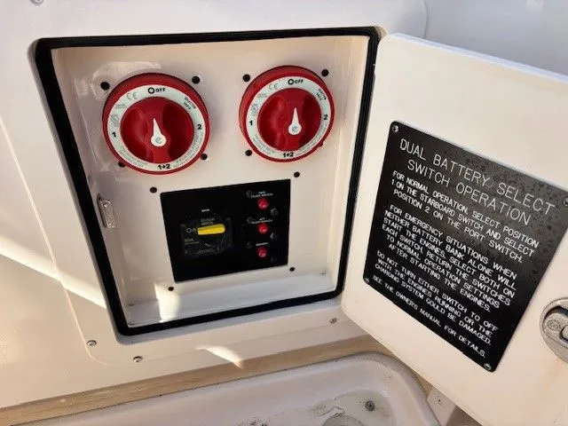 Slide: The Image of Grady-White Gulfstream 232 2007 - 6