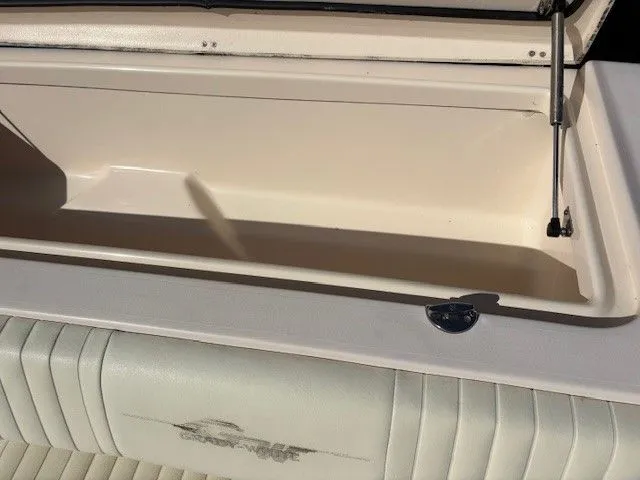 Slide: The Image of Grady-White Gulfstream 232 2007 - 7