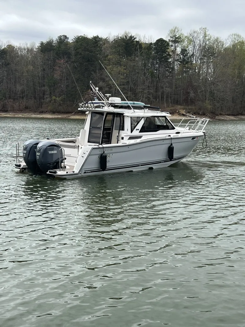 Slide: The Image of Cutwater C-288 Luxury Edition 2024 - 7