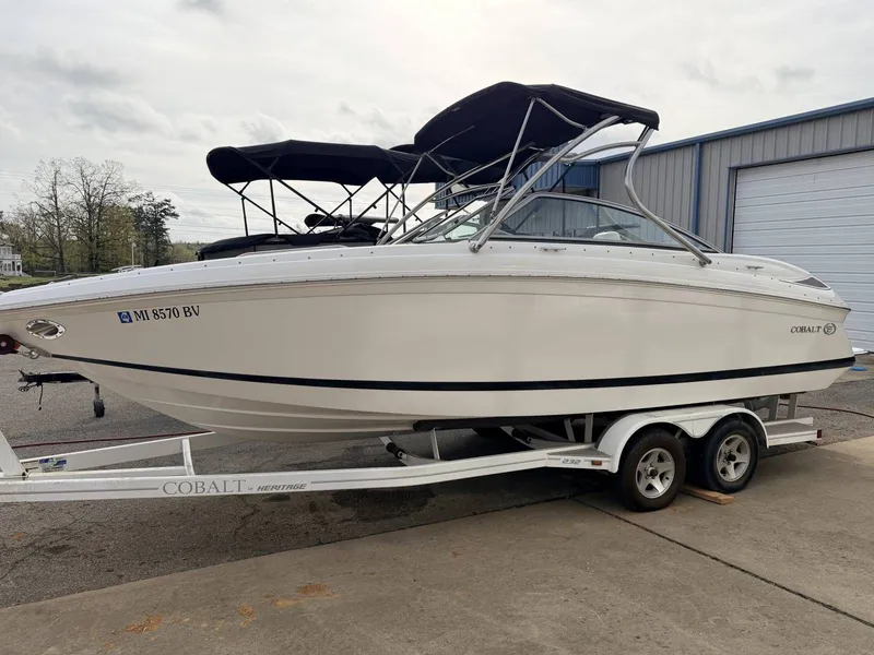 Slide: The Image of Cobalt 232 2007 - 28