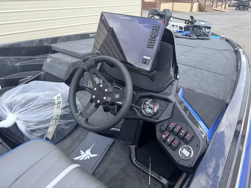 Slide: The Image of Skeeter ZXE20 ULTREX QUEST UPGRADE 2026 - 4