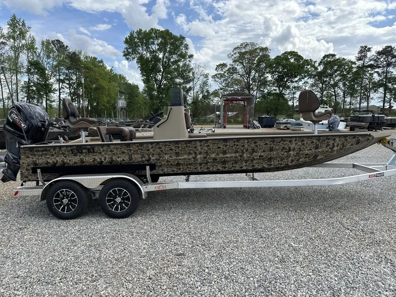 The Image of Excel 230 Bay Pro 2026 - 1