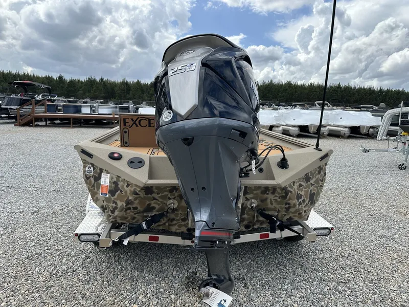 Slide: The Image of Excel 230 Bay Pro 2026 - 7