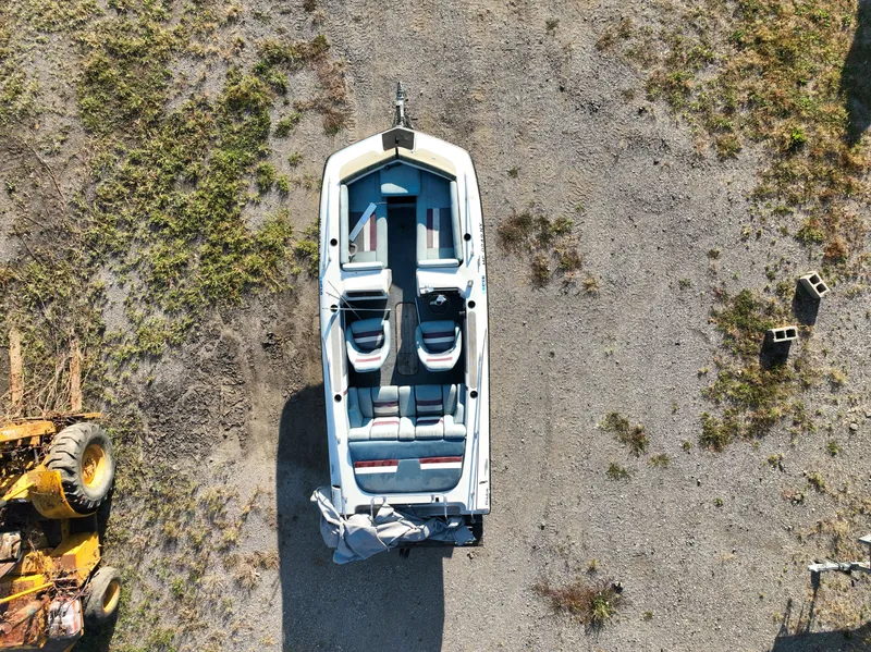 The Image of Harris Kayot Corsa 1989 - 1