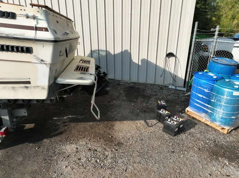 Slide: The Image of Sea Ray 270 Sundancer 1985 - 6