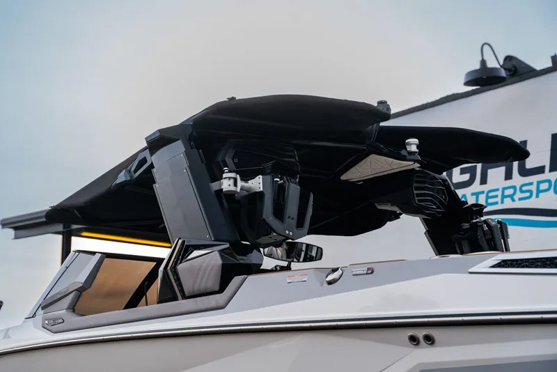 Slide: The Image of Nautique Super Air Nautique G25 Paragon 2021 - 20