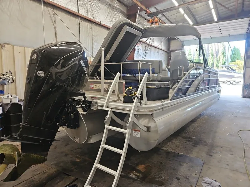 Slide: The Image of Bennington 26 LXBR 2022 - 3