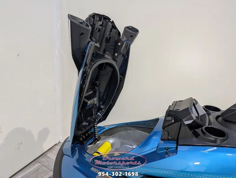 Slide: The Image of Yamaha FX Cruiser SVHO® 2026 - 25