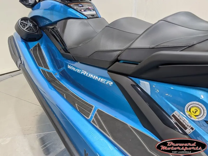 Slide: The Image of Yamaha FX Cruiser SVHO® 2026 - 12