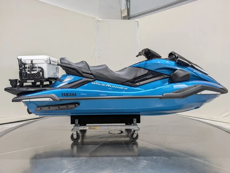 Slide: The Image of Yamaha FX Cruiser SVHO® 2026 - 33