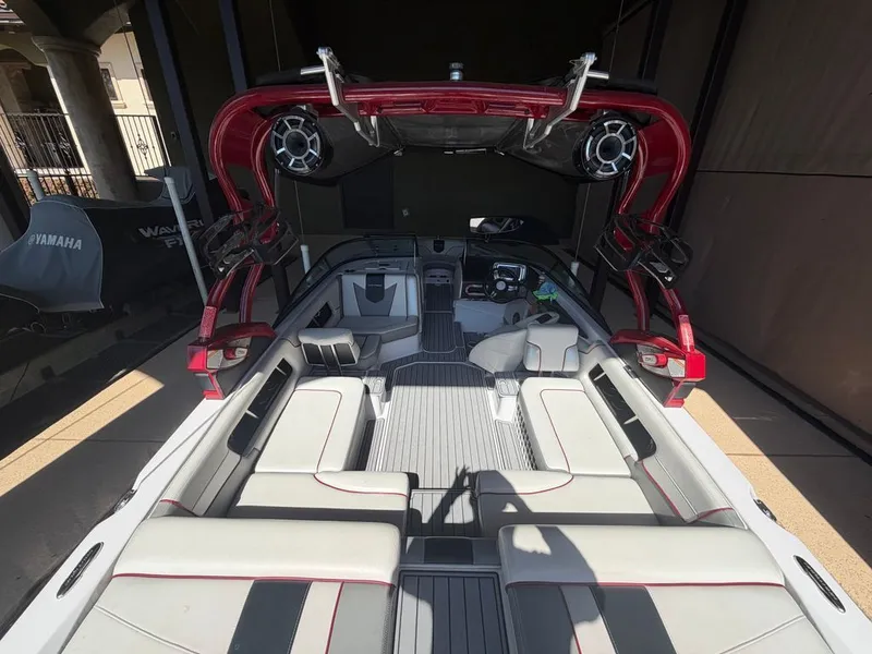 Slide: The Image of Correct Craft Air Nautique 2013 - 7