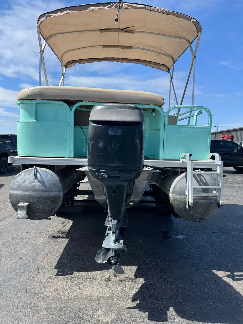 Slide: The Image of Bentley Pontoons 240 CRUISE 2007 - 4