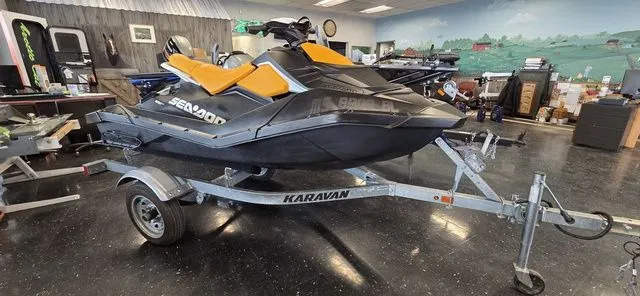 Slide: The Image of Sea-Doo Spark 2up 2019 - 7