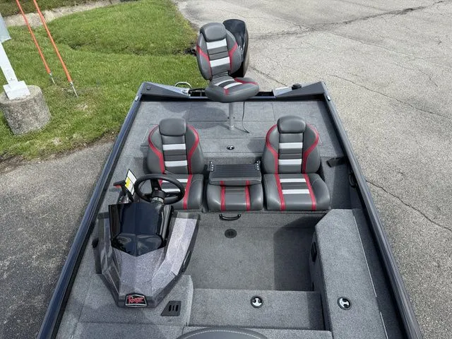 Slide: The Image of Ranger RT178 2022 - 6