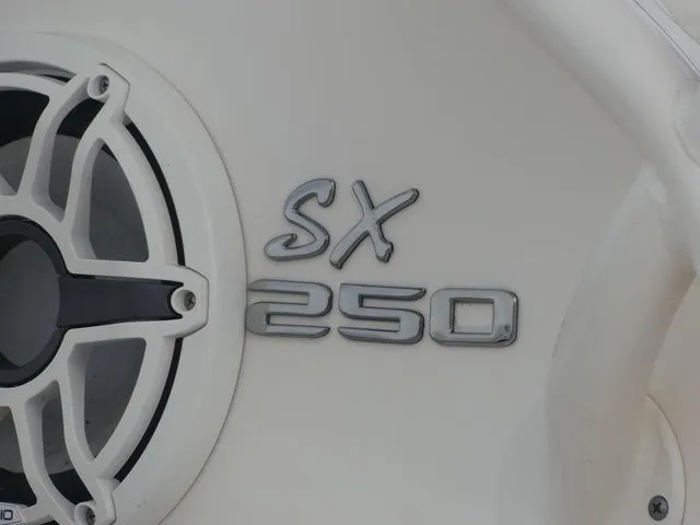 Slide: The Image of Skeeter SX 2250 2014 - 8