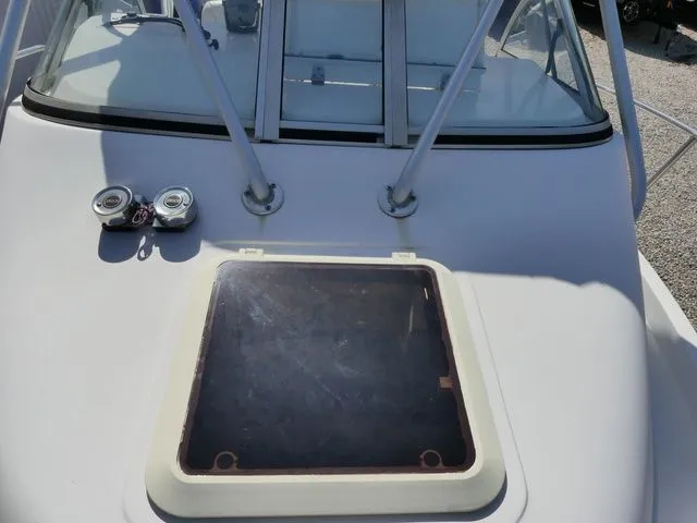 Slide: The Image of Cobia 230 Walkaround 2001 - 14