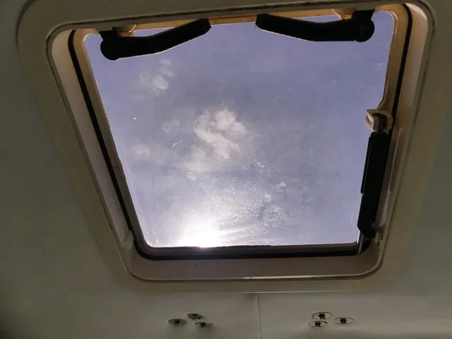 Slide: The Image of Cobia 230 Walkaround 2001 - 18