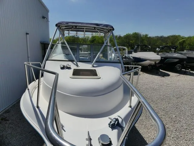 Slide: The Image of Cobia 230 Walkaround 2001 - 9