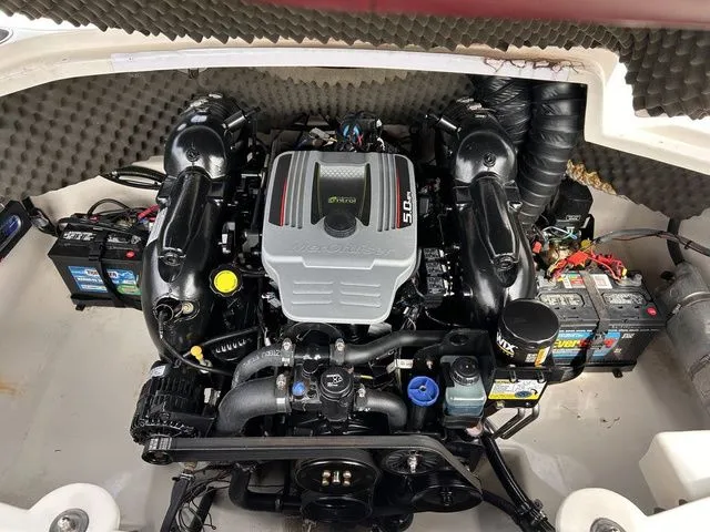 Slide: The Image of Tahoe Q7i 2013 - 15