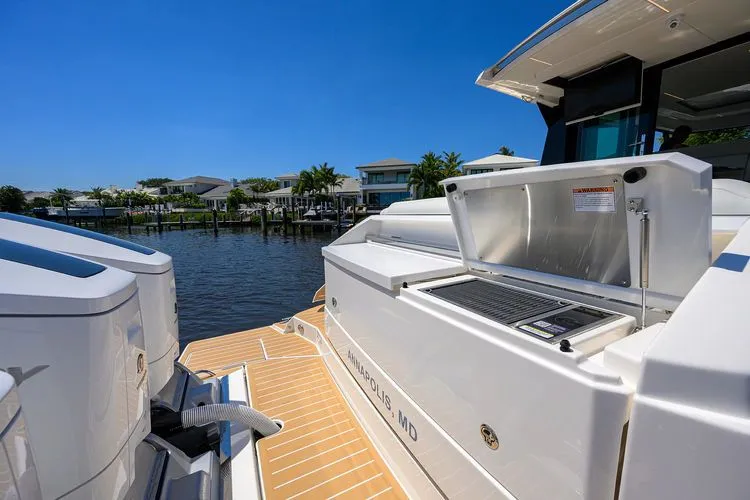 Slide: The Image of 2025 Tiara Yachts 48 Le - Image 9 - 9