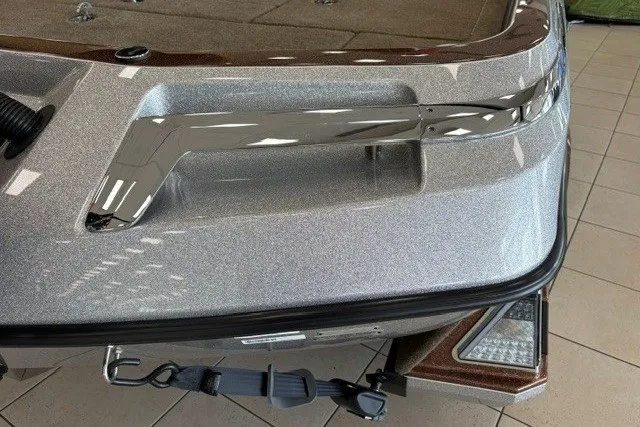 Slide: The Image of 2026 Ranger Z520R Cup-Equipped boat, metallic finish, detailed rear view. - 3