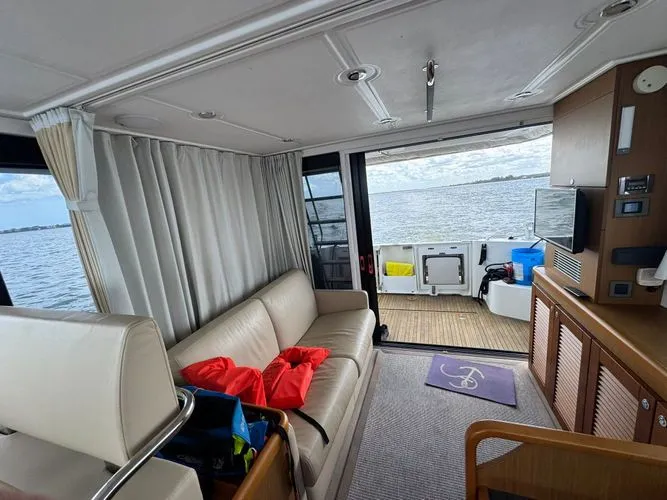 Slide: The Image of 2019 Beneteau Swift Trawler 35 - Image 10 - 10