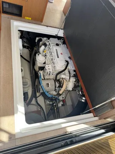 Slide: The Image of 2019 Beneteau Swift Trawler 35 - Image 30 - 30