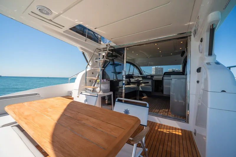 Slide: The Image of Schaefer 510 GT 2023 - 100