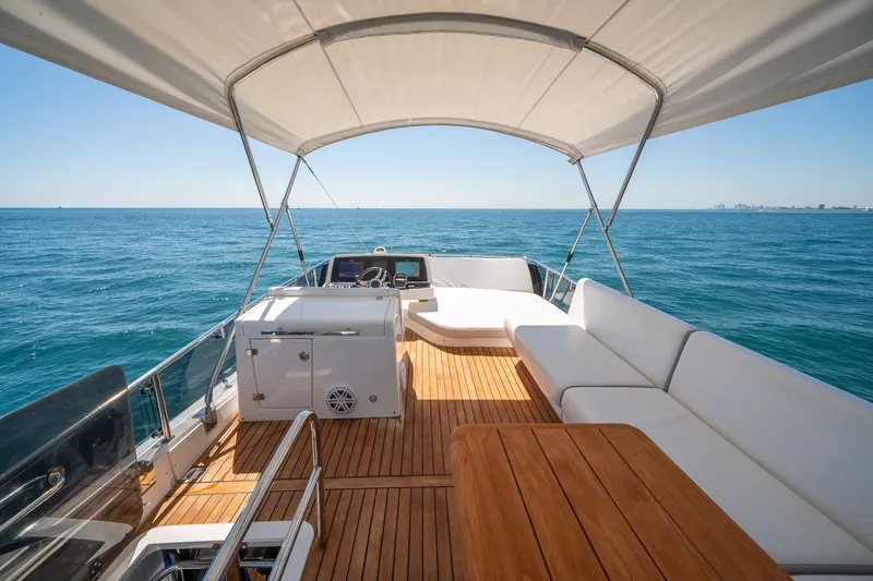 Slide: The Image of Schaefer 510 GT 2023 - 115