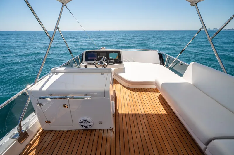 Slide: The Image of Schaefer 510 GT 2023 - 116