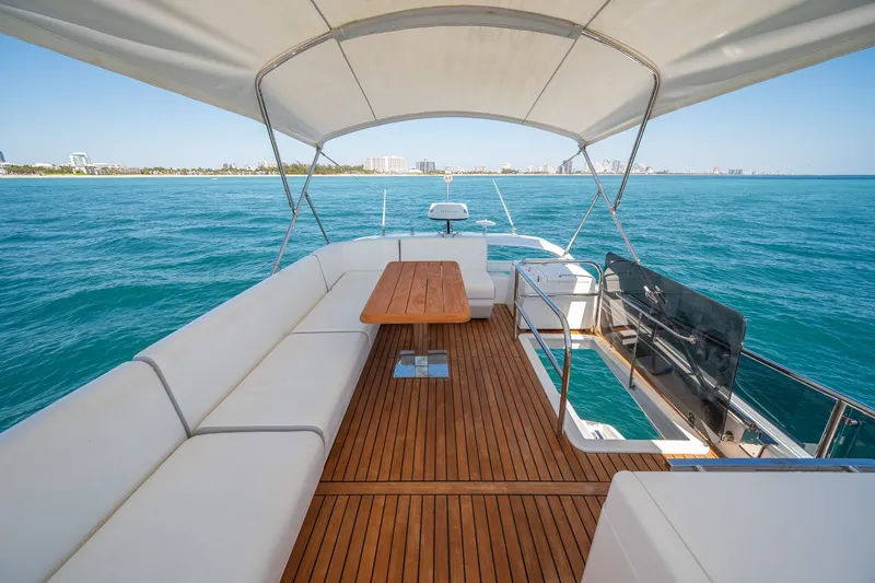 Slide: The Image of Schaefer 510 GT 2023 - 124