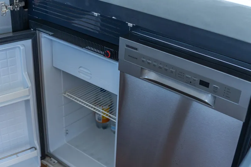 Slide: The Image of Schaefer 510 GT 2023 - 138