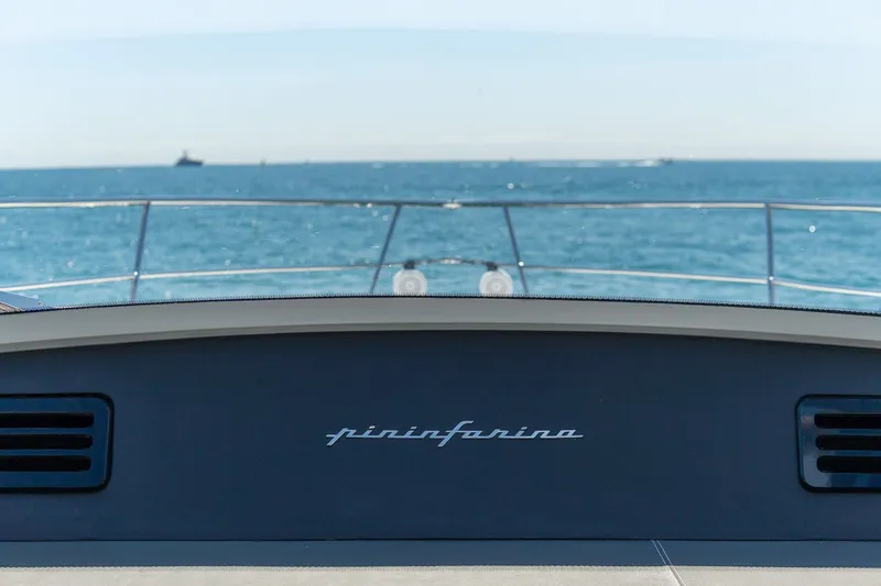 Slide: The Image of Schaefer 510 GT 2023 - 143