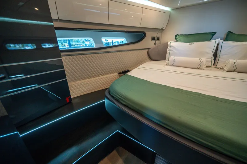 Slide: The Image of Luxurious bedroom in Schaefer 510 GT yacht, 2023 model. - 45