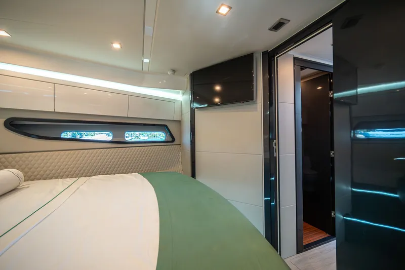 Slide: The Image of Luxurious cabin of the 2023 Schaefer 510 GT yacht. - 46