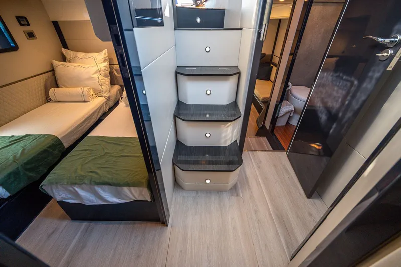 Slide: The Image of Schaefer 510 GT 2023 - 54