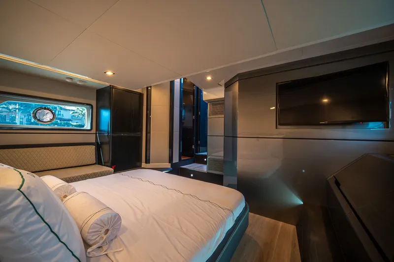 Slide: The Image of Schaefer 510 GT 2023 - 66