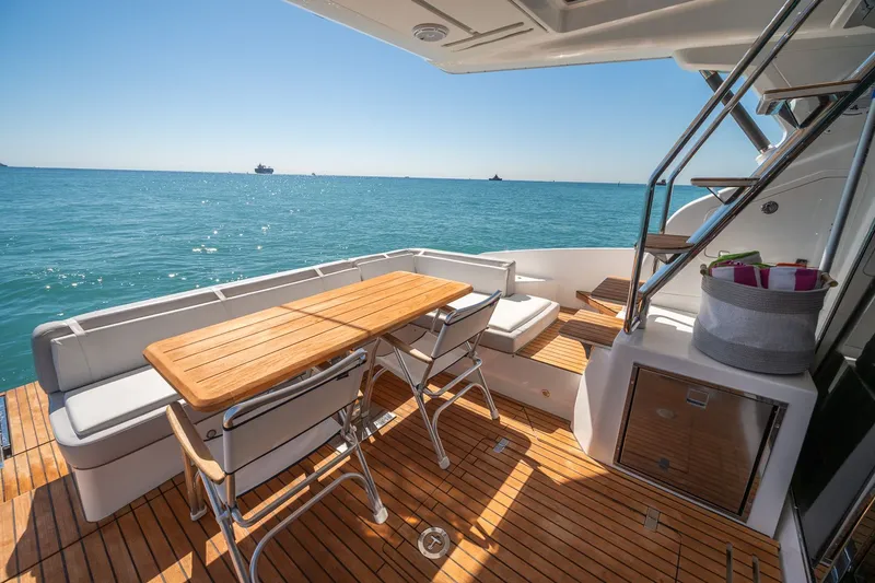 Slide: The Image of Schaefer 510 GT 2023 - 90