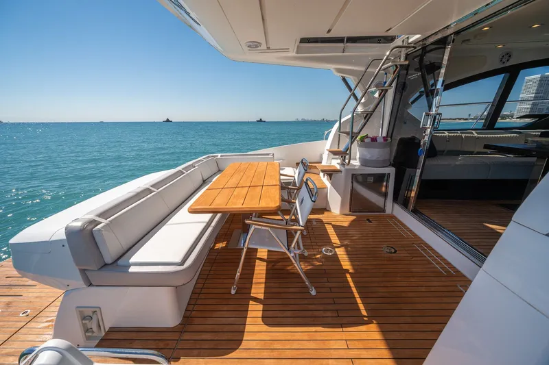 Slide: The Image of Schaefer 510 GT 2023 - 91