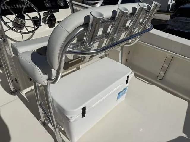 Slide: The Image of Bulls Bay 230 Center Console 2026 - 18