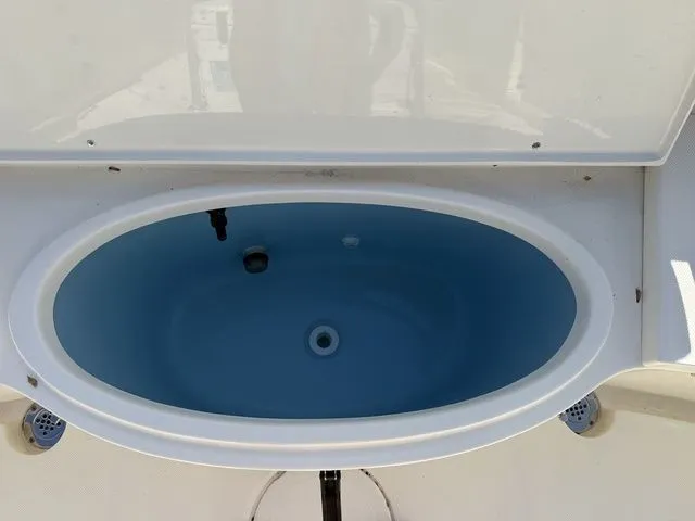 Slide: The Image of Bulls Bay 230 Center Console 2026 - 21