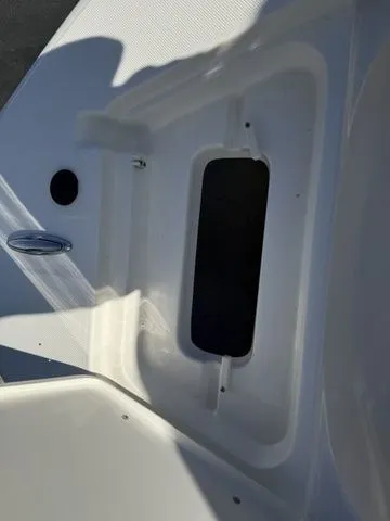 Slide: The Image of Bulls Bay 230 Center Console 2026 - 9