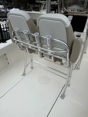 Slide: The Image of Bulls Bay 255 Center Console 2026 - 21