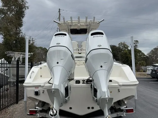 Slide: The Image of Bulls Bay 255 Center Console 2026 - 5