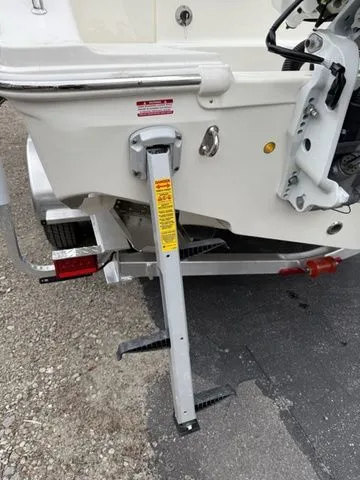 Slide: The Image of Bulls Bay 255 Center Console 2026 - 6