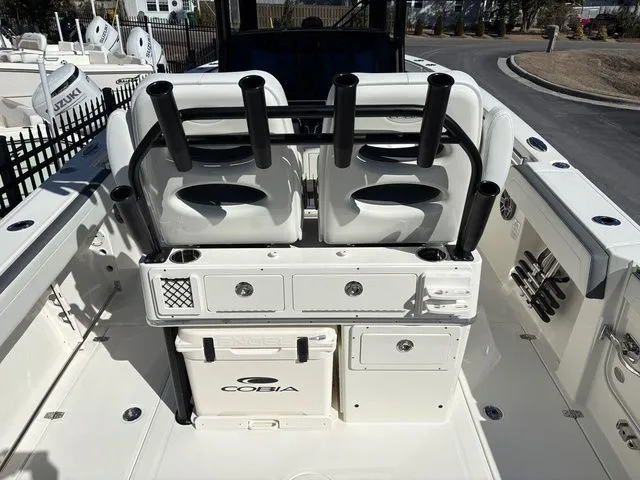 Slide: The Image of Cobia 265 Center Console 2026 - 29