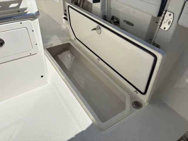 Slide: The Image of Cobia 265 Center Console 2026 - 37